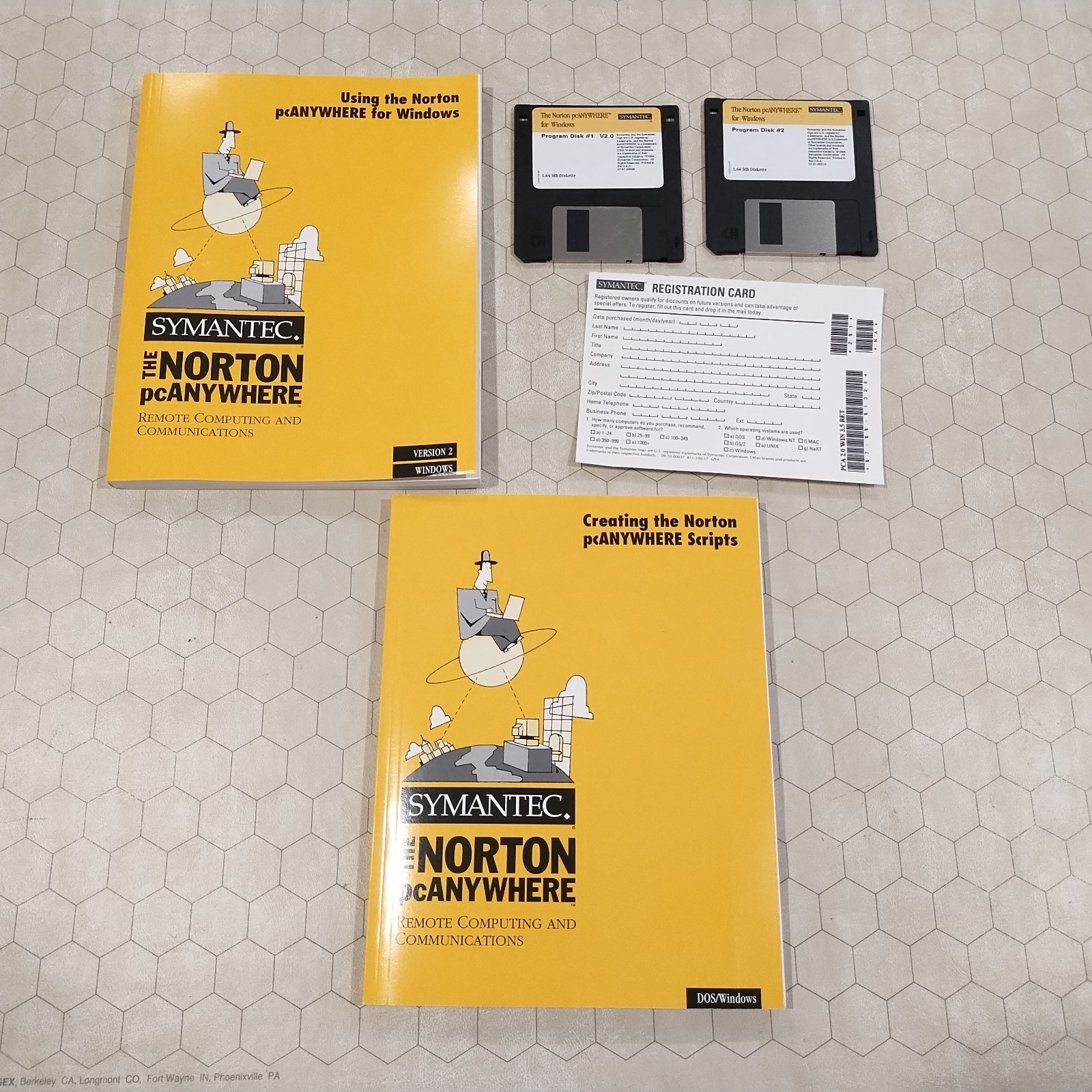 The Norton pcAnywhere Version 2.0, Windows, Symantec, IBM/PC, 3.5″ disks, 1994