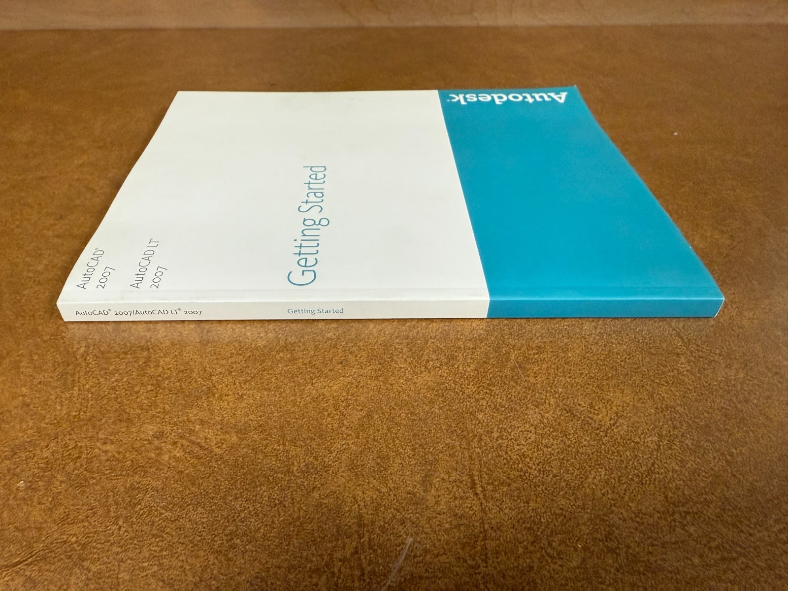 Autodesk AutoCad LT 2007 Disc, Getting Started and User Guide No codes