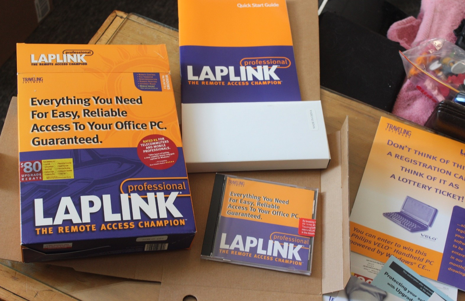 Vintage Professional LapLink For Remote Access For Windows 95/98/NT/3.1 – In Box