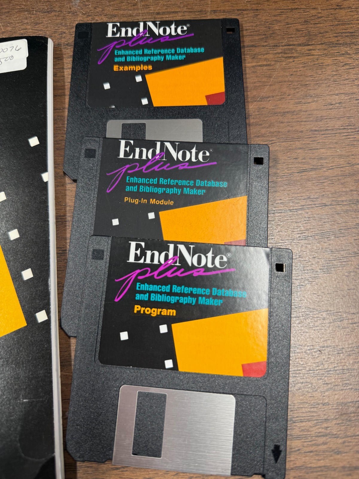 Vintage Macintosh software : ENDNOTE with manuals 3-1/2 disks