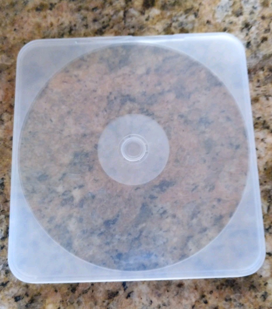 CD-ROM Roxio Creator – 2003. Ver. 5.3.5.10k Basic. Rev. K1 Acceptable Condition