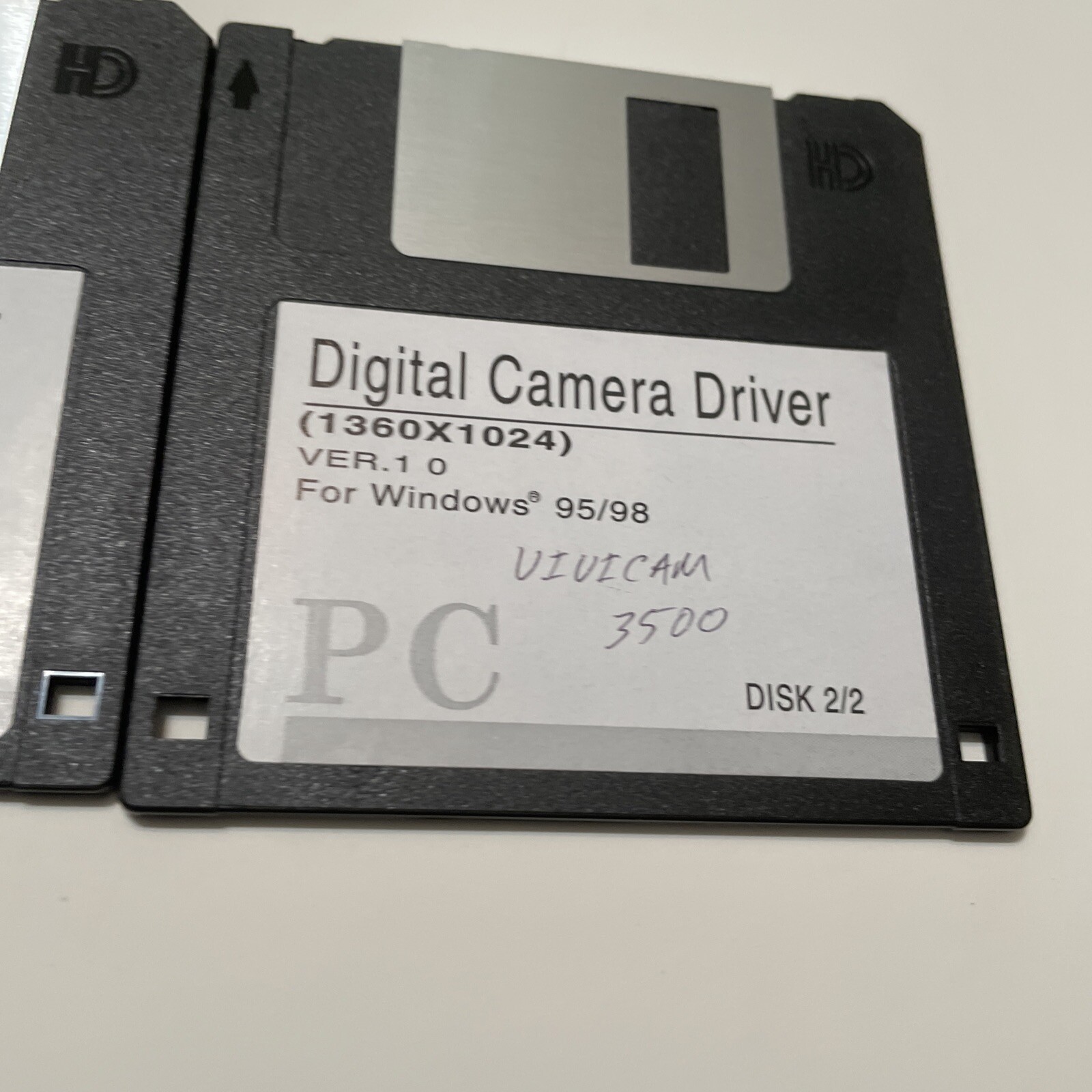 Digital Camera Driver for Windows 95/98 vintage 3.5″ floppy