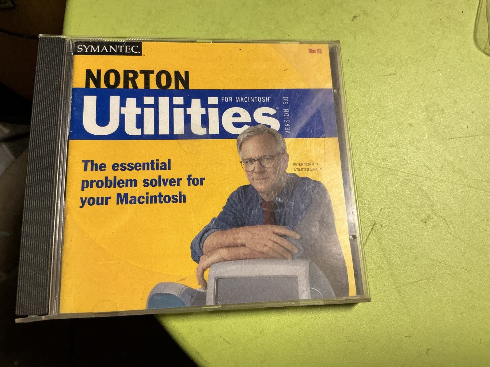 Symantic Norton Utilities Mac OS Cd Rom version 5.0
