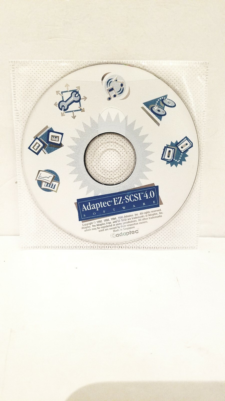 Adaptec EZ-SCSI Version 4.0 For Windows 3.1 95 Software CD-ROM P/N 1601500