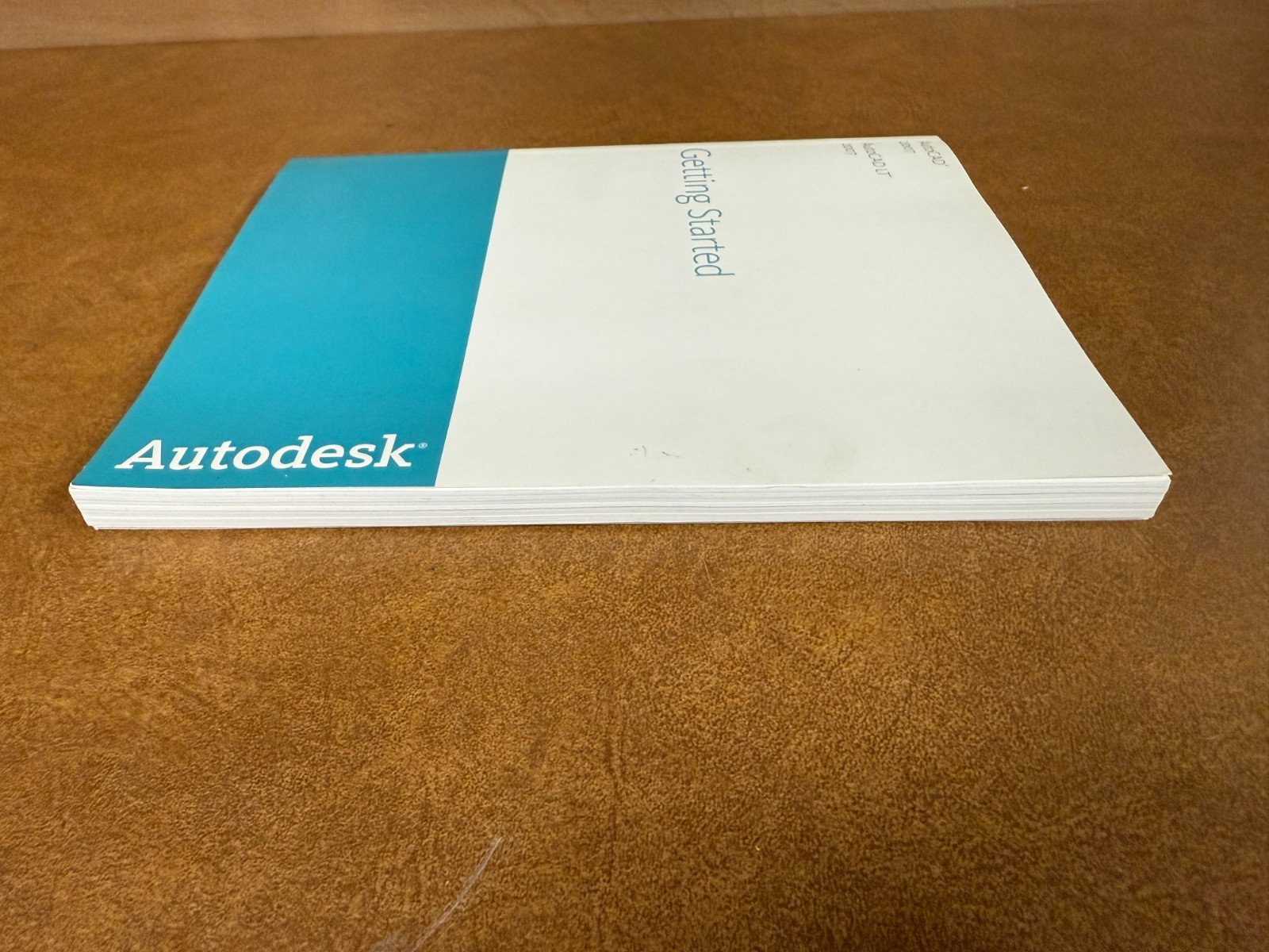 Autodesk AutoCad LT 2007 Disc, Getting Started and User Guide No codes
