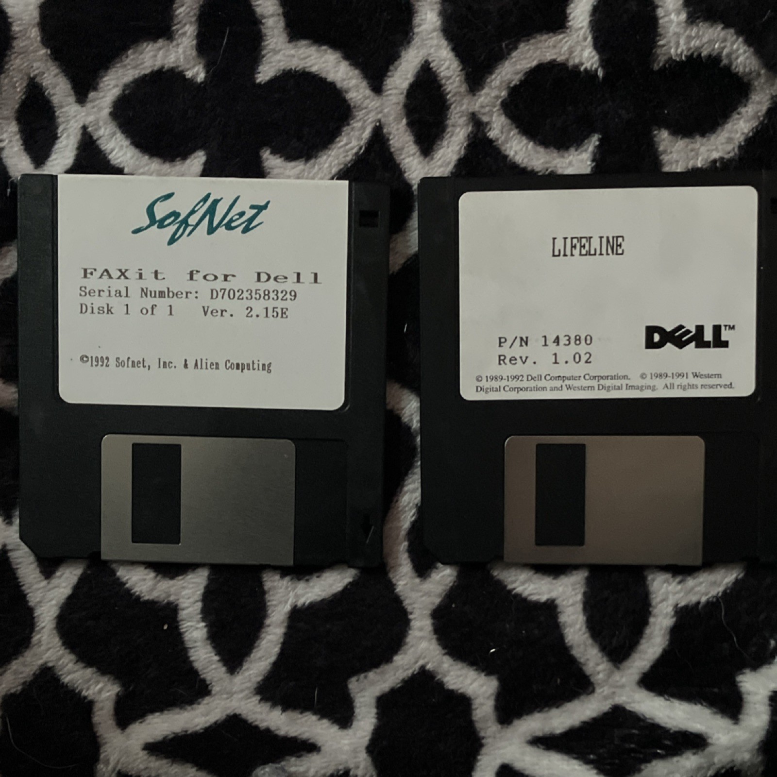 Vintage Dell SofNet FAXit & Dell Lifeline Software 3.5″ Floppy Discs