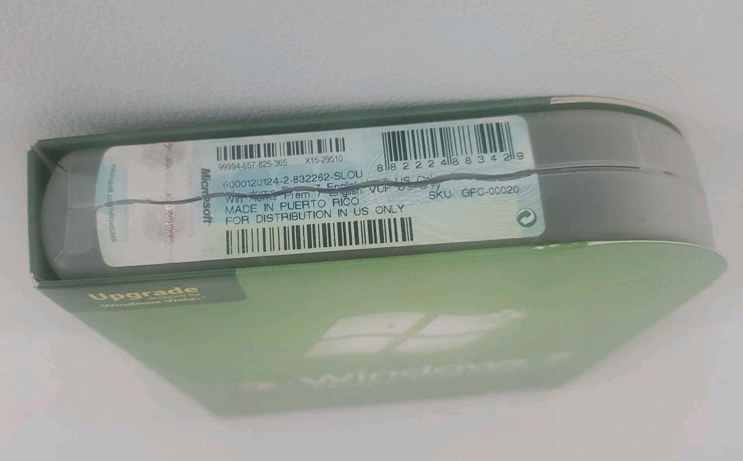Microsoft Windows 7 Home Premium Upgrade 32 Bit & 64 Bit DVDs Complete w/ Key