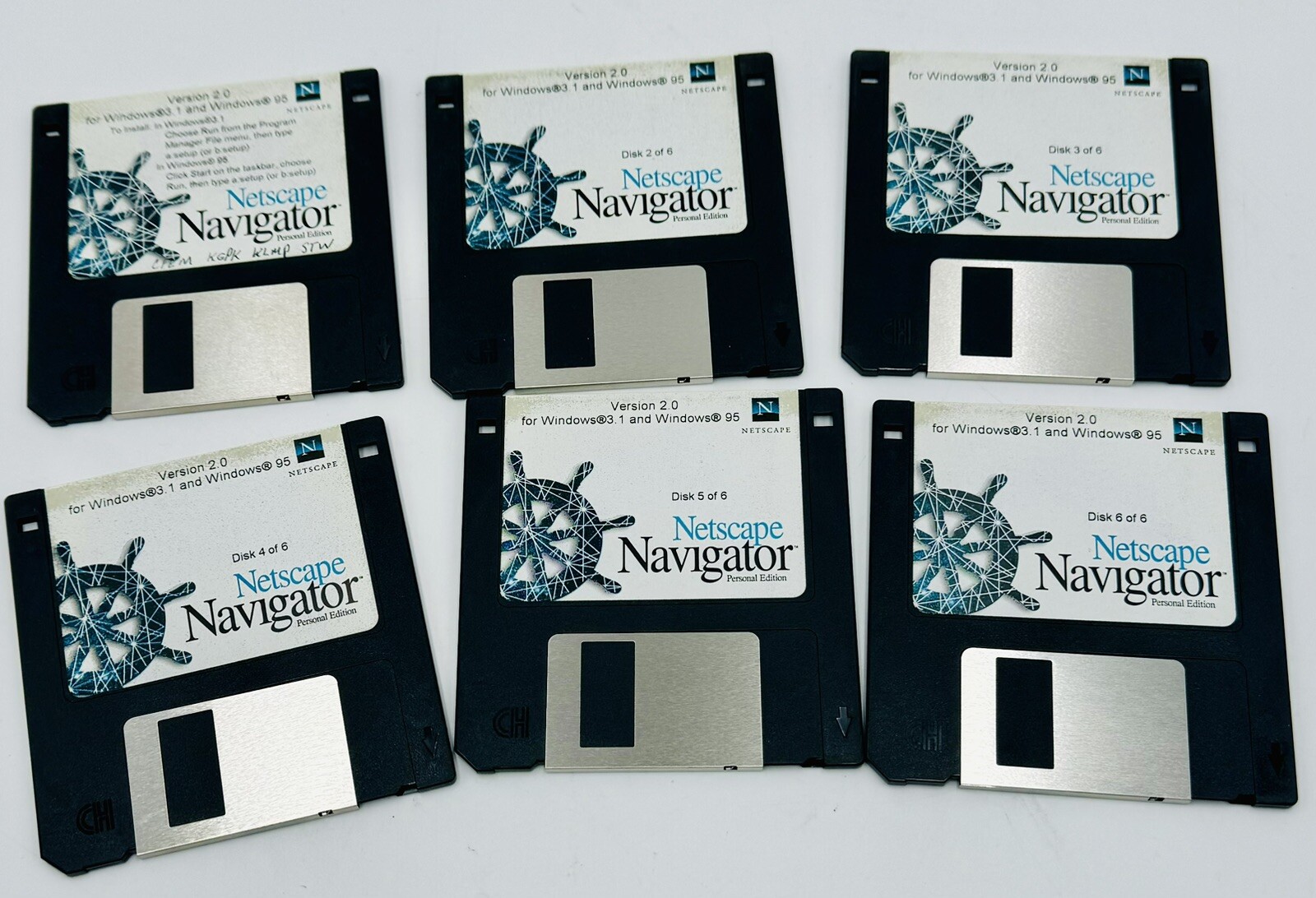 Vintage Netscape Navigator 2.0 Personal Edition Windows 95 & 3.1 – 6 Floppies