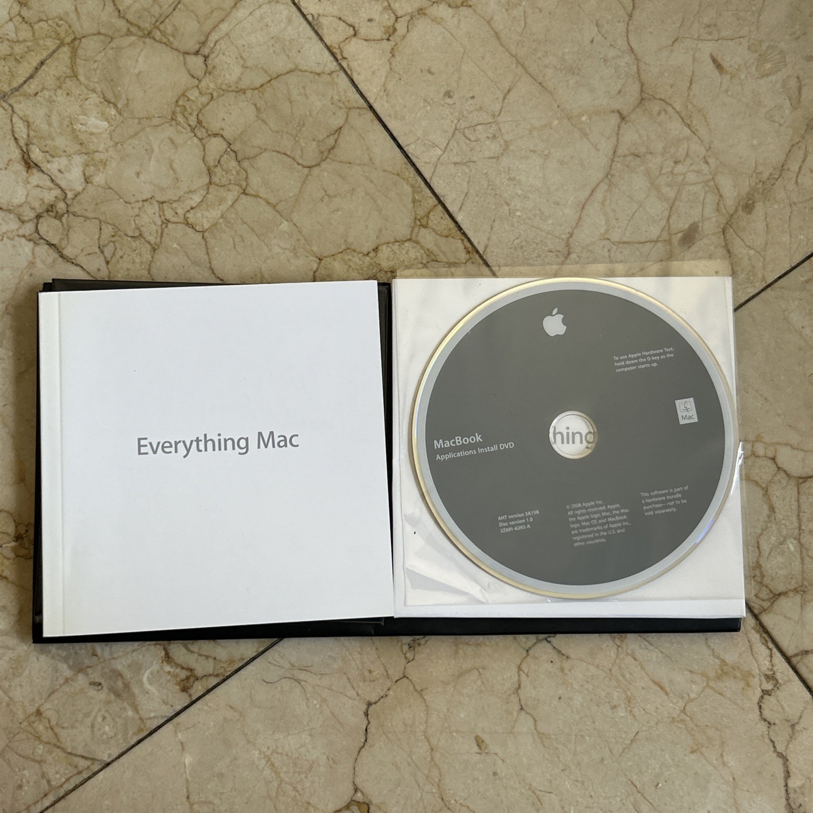 2009 Macintosh Mac MacBook Applications Software Installation DVD Version 1.0