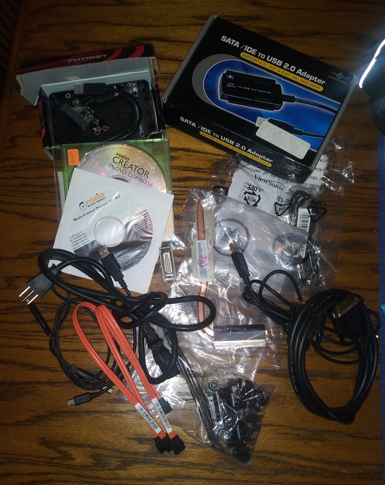 Assortment Computer Things – Roxio Software, Gauntlet2, Cables, Adapters