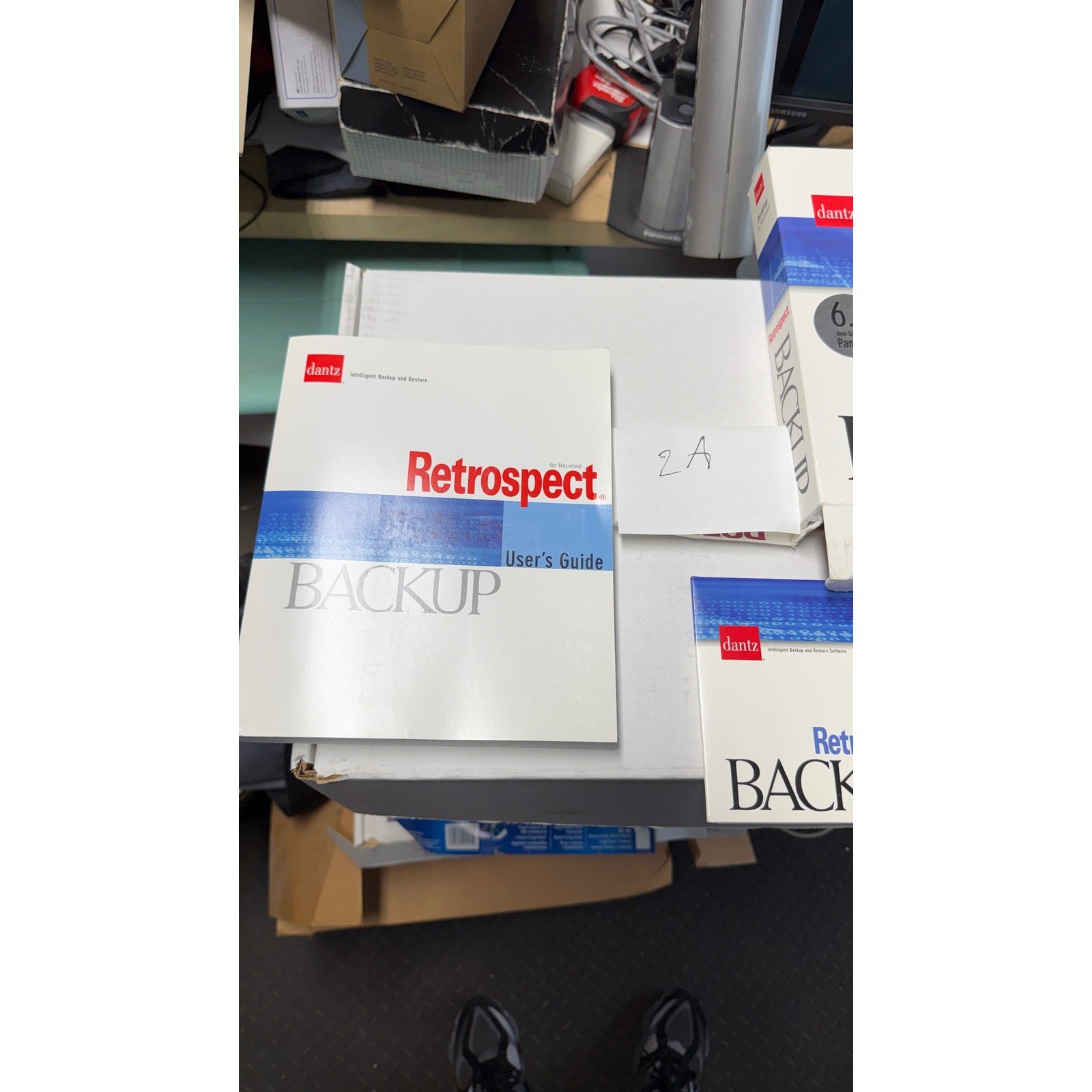 Dantz Retrospect Desktop 6.0 Backup Software for Macintosh Mac OS X Panther Box